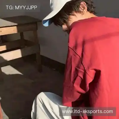 滑颢清